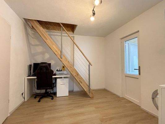 Voraum / Aufgang zum Speicher