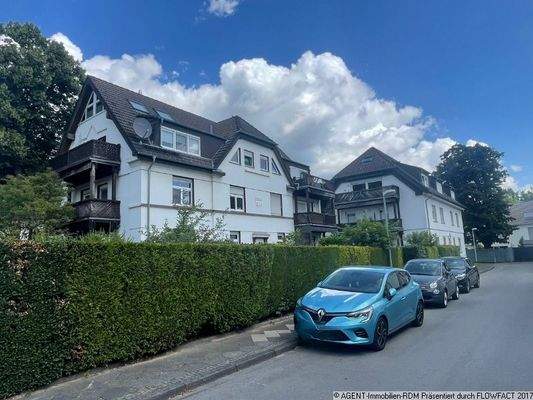 Straßenansicht 2 Häuser