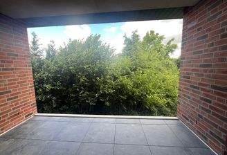 überdachte Loggia mit wunderschönem Blick 