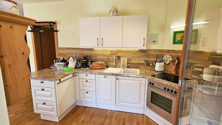 Einbauküche, Koch/Wohn/Essraum, Schöne 3-Zimmerwohnung mit Ausrichtung Süden