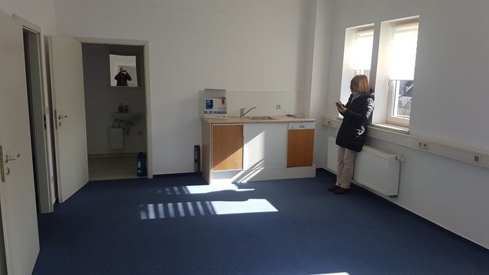 Büro 5.jpg