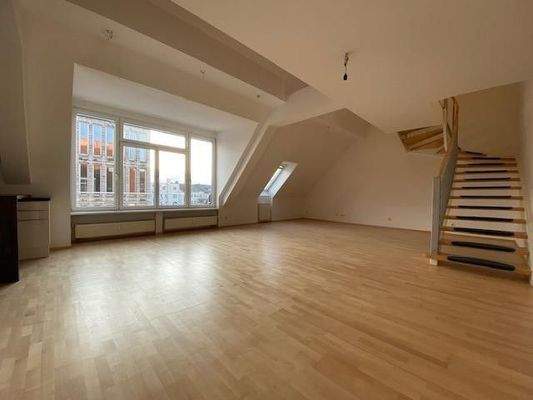 Wohn- Esszimmer im UG