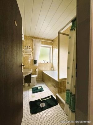 Badezimmer EG