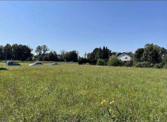 Grundstück Bild 1.jpg