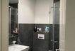 Badezimmer mit Dusche OG