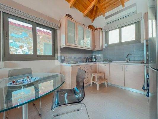 e094495848d04a5f8e1d31a80def9555-original