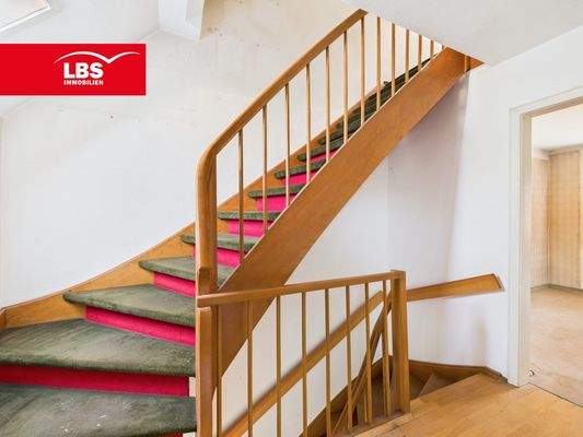 Treppe zum Dachboden