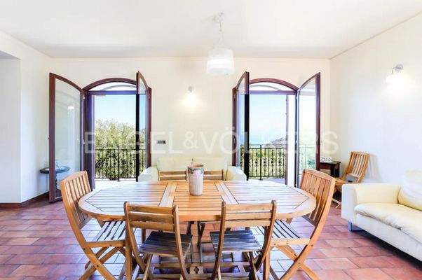 Screenshot 2025-06-11 101854.jpg