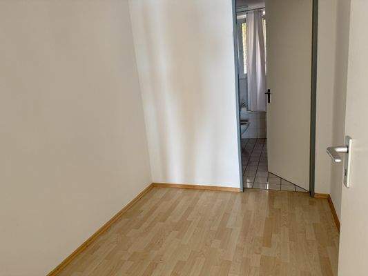 Flur zwischen Wohn- und Schlafbereich