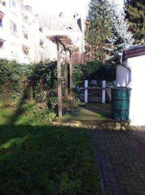 Garten mit Grillplatz