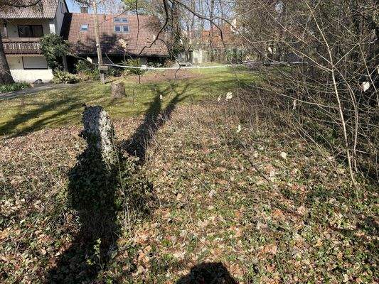 hier kommt rechts die Zufahrt