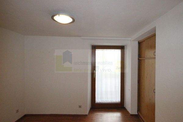 EG Ausgang in Garten