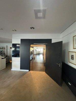 1 Restaurant Eingang.jpg