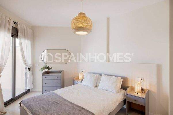 Apartments in a Complex with Swimming Pool in Vélez-Málaga