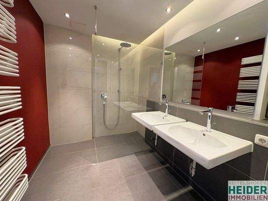 5725 Duschbad