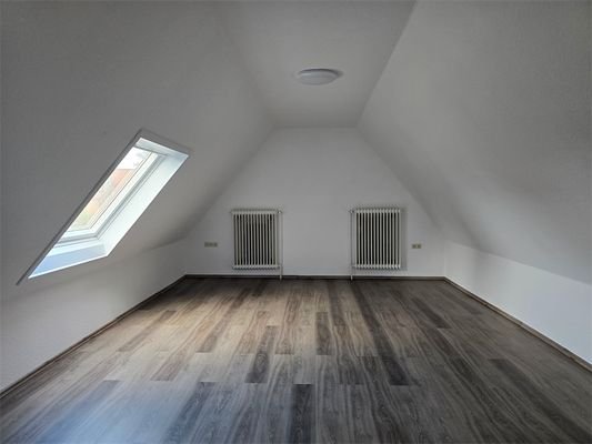 Wohn-Esszimmer DG