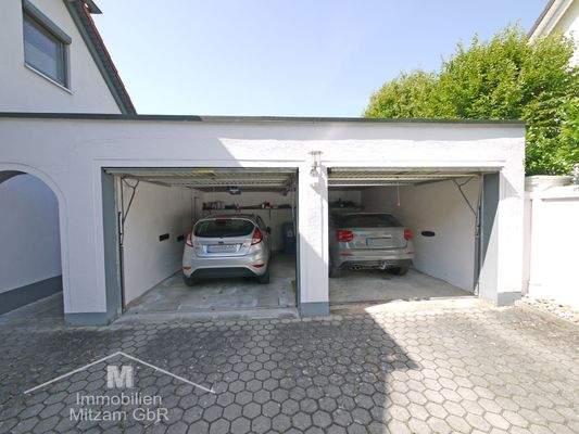 Blick Doppelgarage
