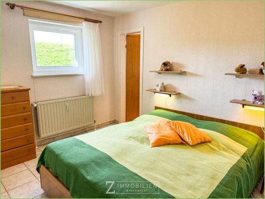 Schlafzimmer II mit eigenen Duschbad