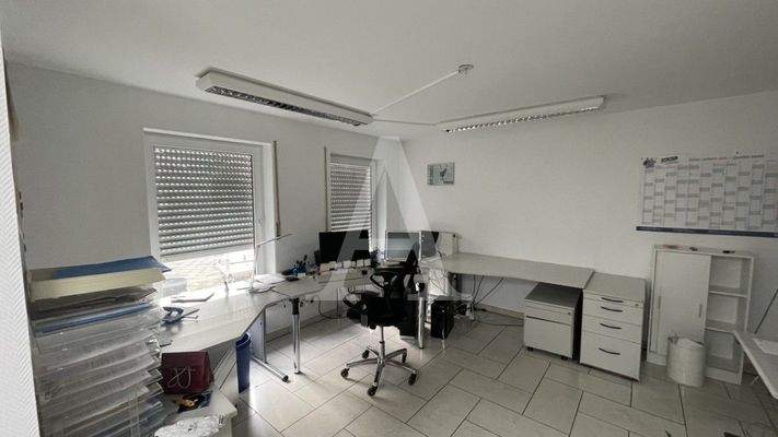 Hallen /- Bürokombi zur Miete