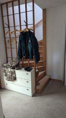 EG Treppenaufgang ins OG