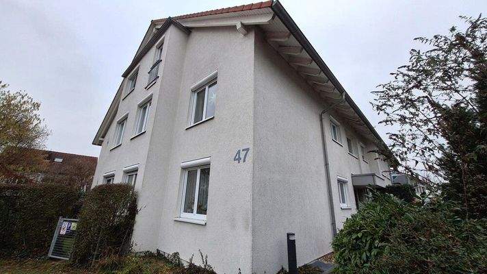 der erste Eindruck - einladendes Wohnhaus