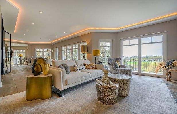 Wohnzimmer mit Blick zum Essbereich