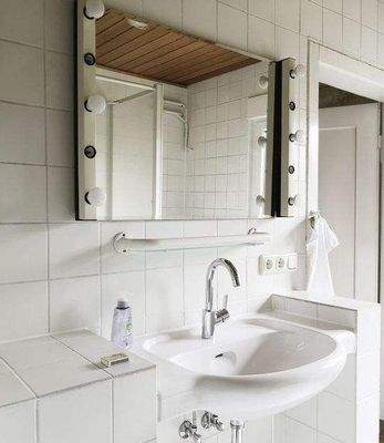 Tageslicht-Bad im OG