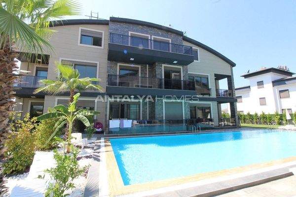 Key-Ready Flats in Complex with Pool Near the Beach in Belek