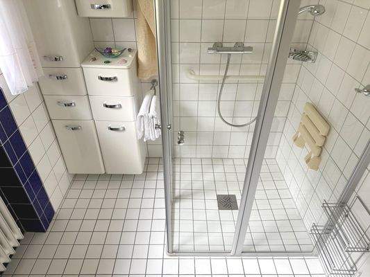 Badezimmer im Erdgeschoss