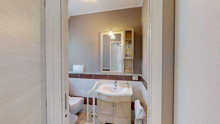 DP-66-28-Villa-a-schiera-di-testa-a-Salo-10162025_