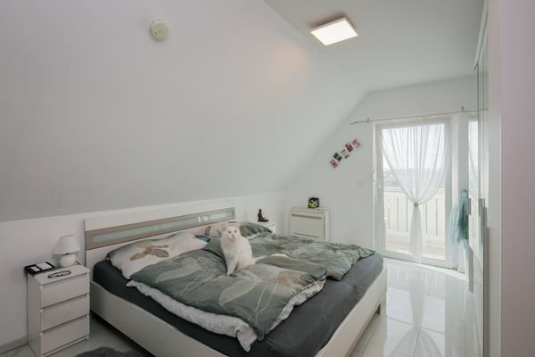 drittes Zimmer im Obergeschoss