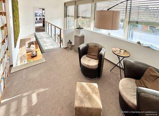 Leseecke auf der Galerie