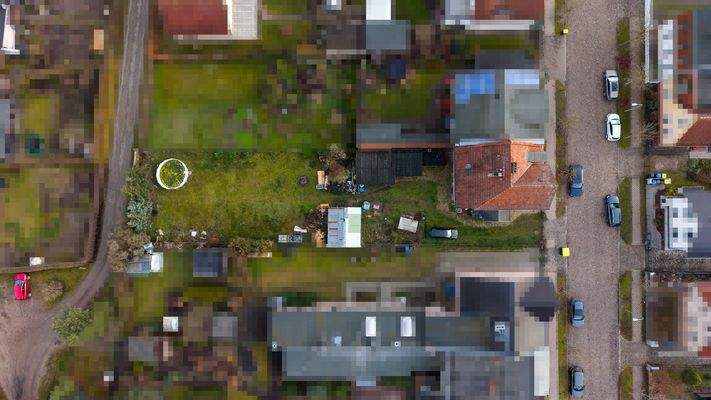 Luftaufnahme – Übersicht Grundstück und Bebauung