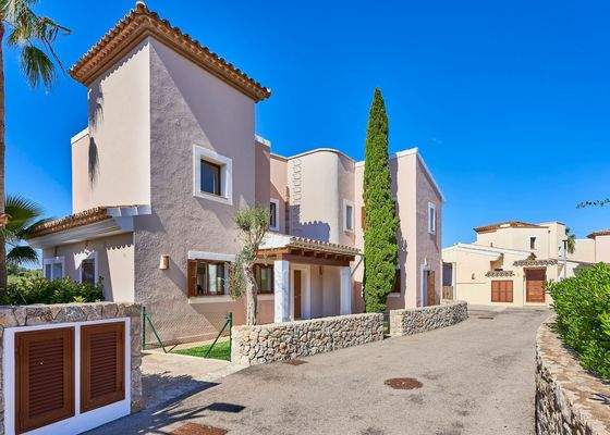 A8-Marina Golf-villa45-facade-May2025.jpg