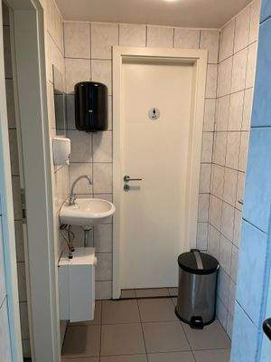 Toilettenanlage Erdgeschoss