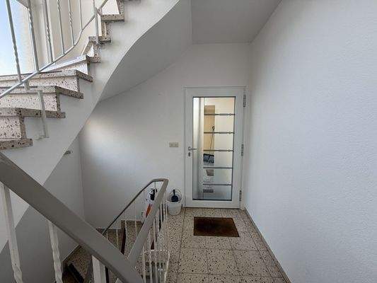 Zugang zum Treppenhaus