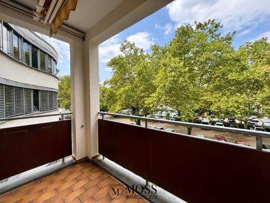 Balkon zur Feldbergstrasse