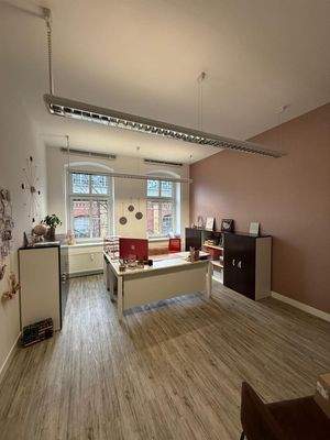 PHOTO-2025-10-21-09-10-14 (1)