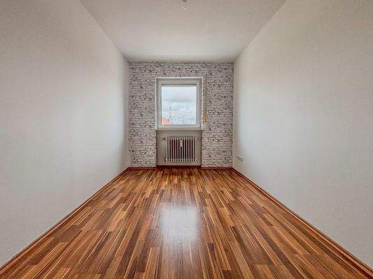 Kinder-/ Arbeitszimmer