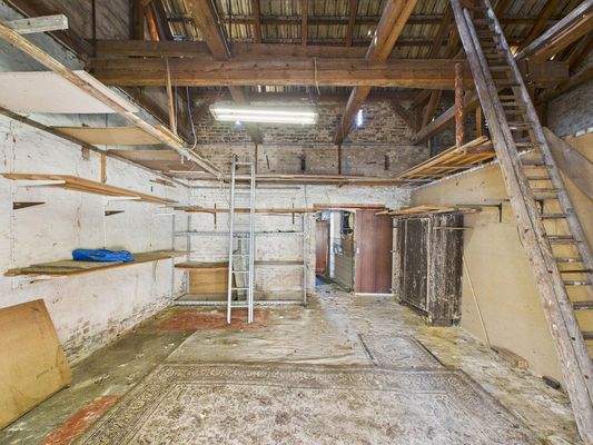 Blick in die Scheune