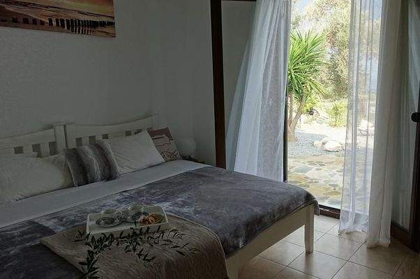 Kreta, Kirianna: Charmantes Haus mit Meerblick zu verkaufen