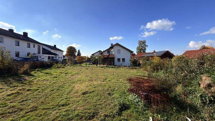 Blick zum Baugrundstück II