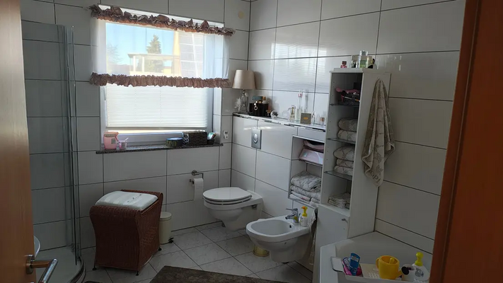 ecdd6ad1-c597-4e67-845e-209ac314a3d2-1945831534