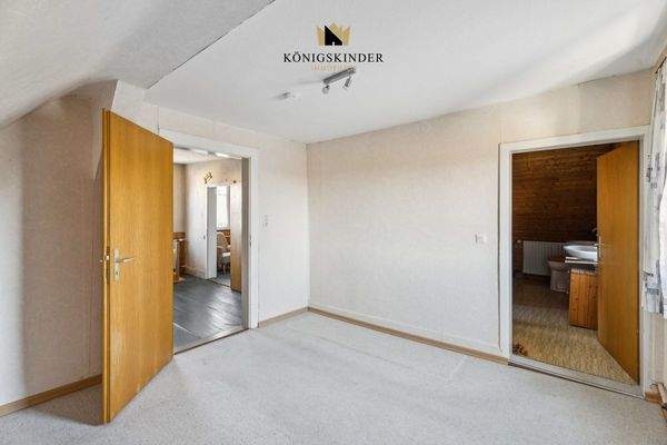 Platz für Träume, Hobbys oder Gäste – drei separate Räume im Dachgeschoss bieten vielfältige Nutzungsmöglichkeiten