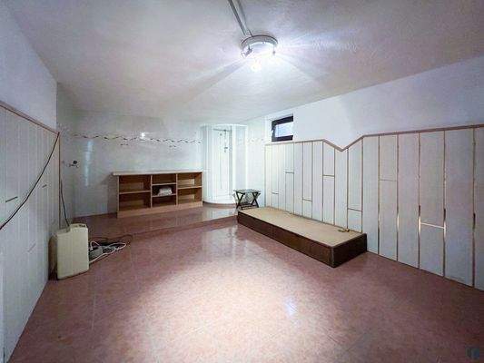 Wellnessbereich im Keller