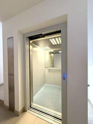 Lift von Tiefgarage in alle Etagen