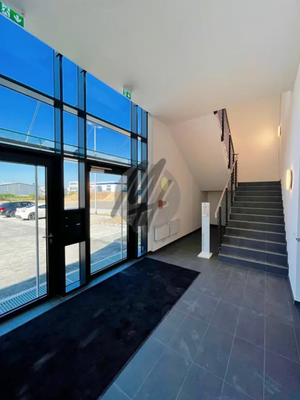 INFOS UNTER: 06171-586000