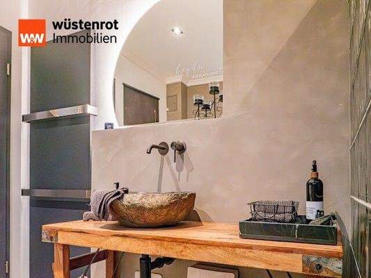 Bad Erdgeschoss mit begehbarer Dusche