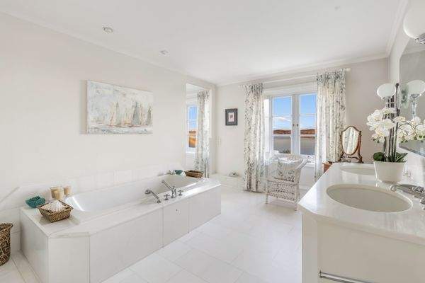 Vollbad im Obergeschoss