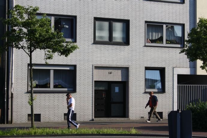 Helle und zentrale 2,5 Raum-Wohnung